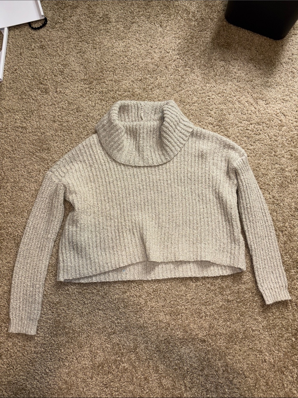 Forever 21 Cropped Ribbed Turtleneck Sweater in Light Beige